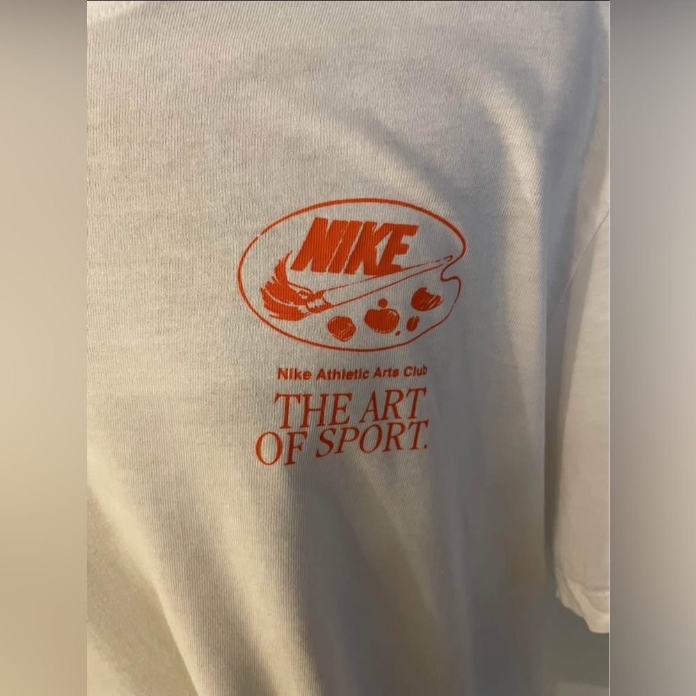 Nike Men’s Art of Sport Graphic Short Sleeve T-Shirt - Picture 5 of 6